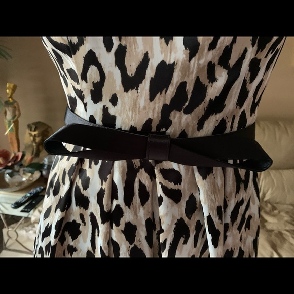 FUN FLIRTY DRESS by WHBM Leopard print satin dress. Like New worn once to dinner - Picture 2 of 5